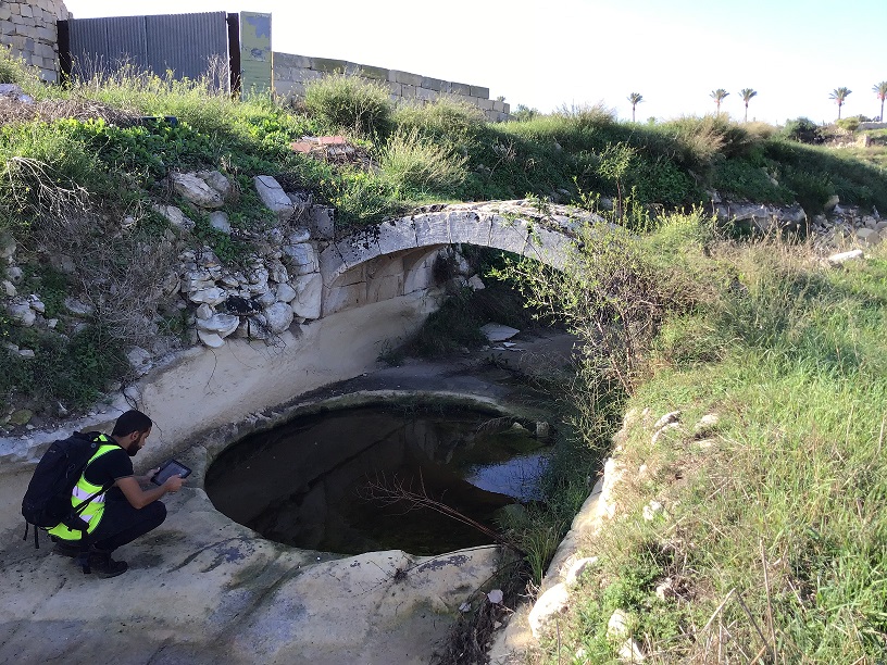 SURVEYING OF VALLEYS AND FRESHWATER SYSTEMS IN MALTA AND GOZO 